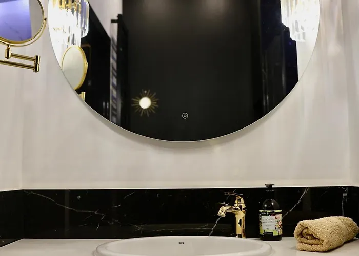 Nadmotlawie - Sauna, Gym & Free Parking Apartmán